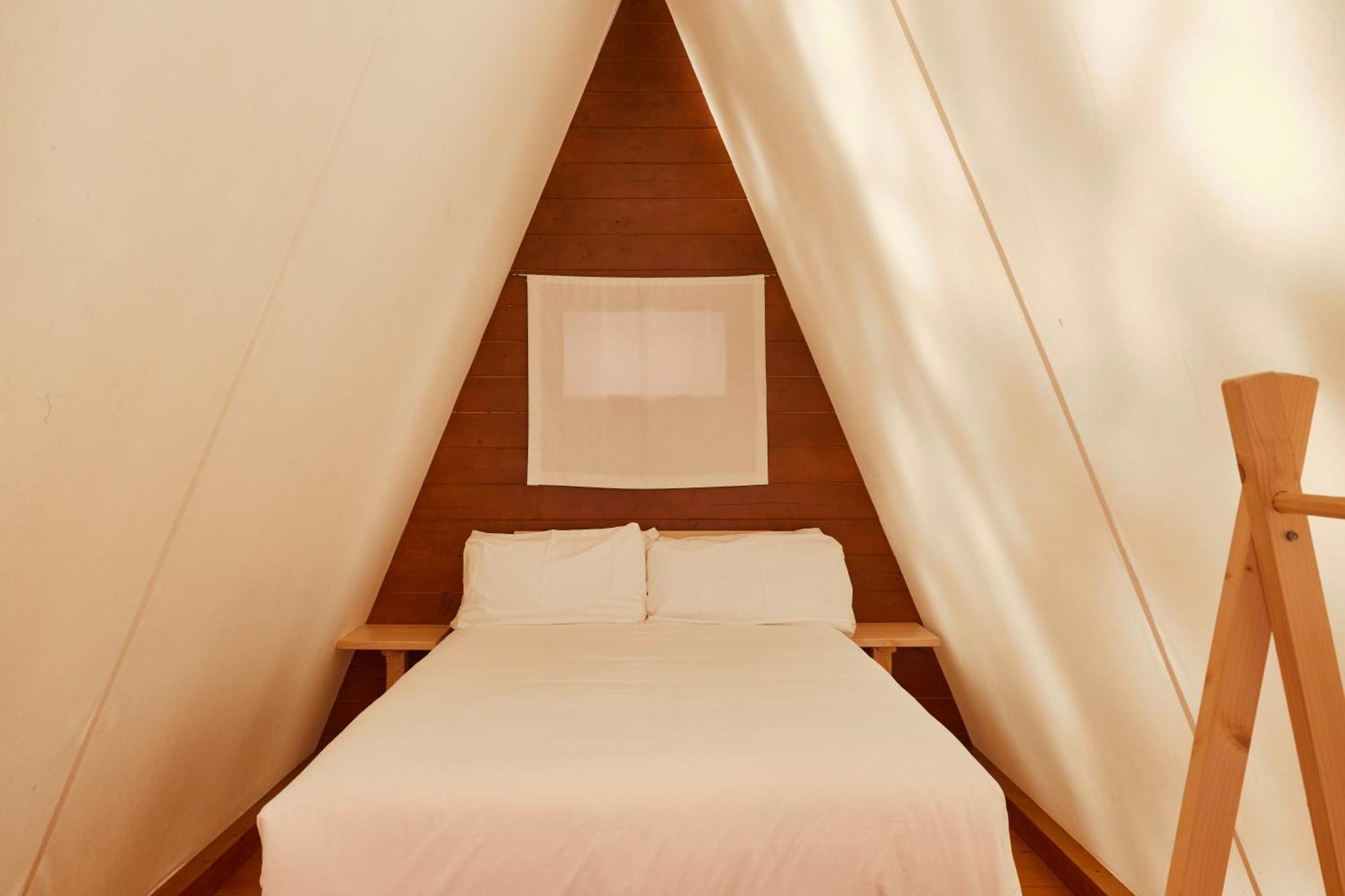 Hotel Taiga Tarifa Punta Paloma Habitación foto